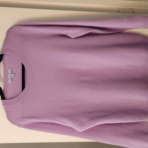 Crewneck 100% cashmere sweater